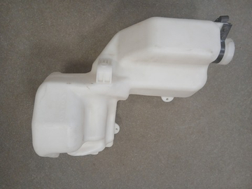 Бачок омывателя Volvo FH12 FH13 FH16 FM7/9/10/12/13 FMX