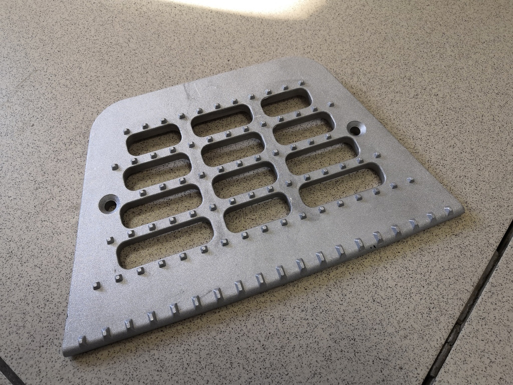 Ступенька подножки нижняя XF