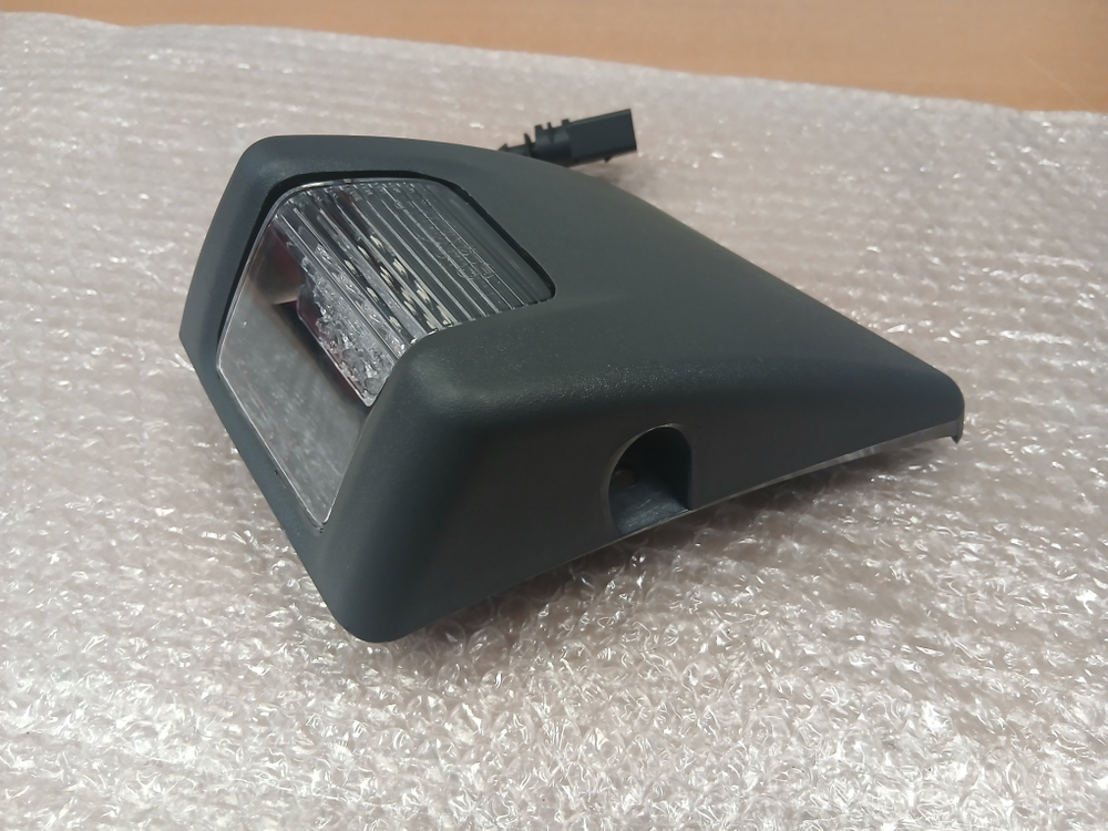 Повторитель поворота volvo FMX FM правый