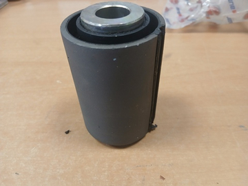 Сайлентблок рессоры ивеко траккер стралис евротех евростар