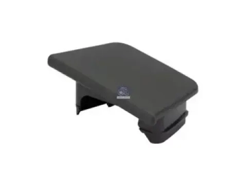 Заглушка бампера левая MAN TGX