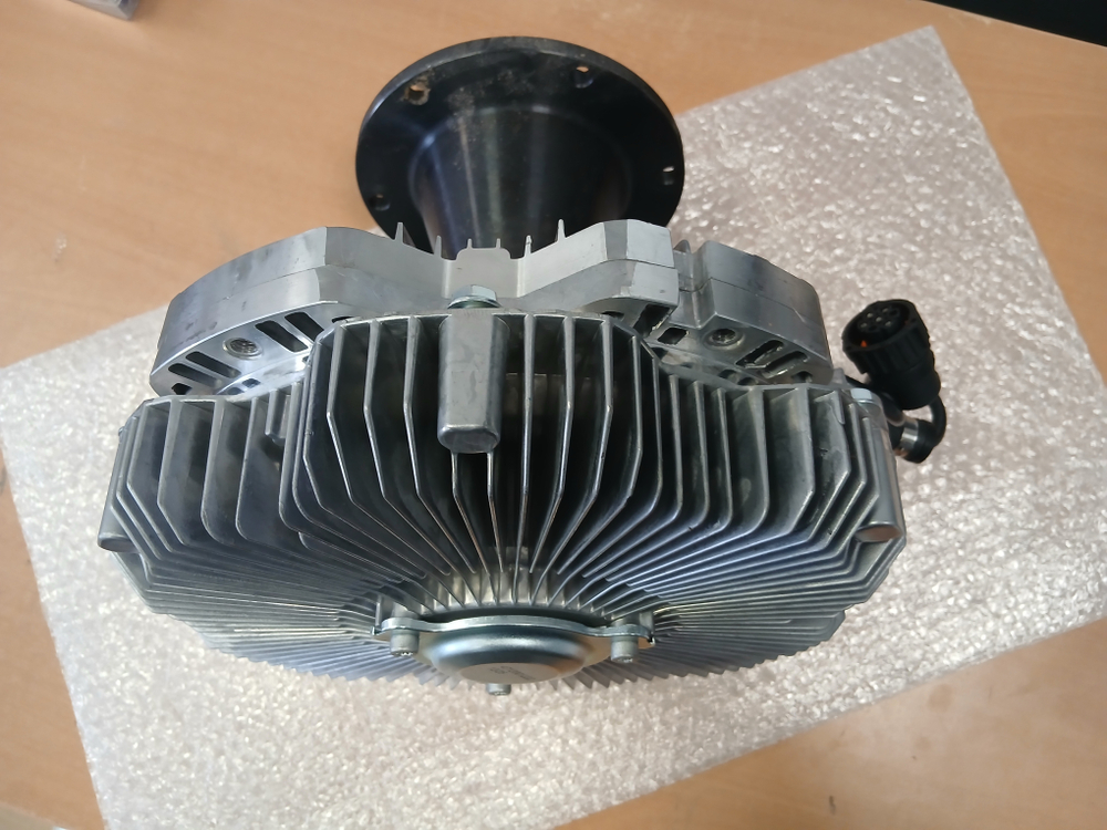 Вискомуфта Mercedes Actros MP4 MP5 OM47