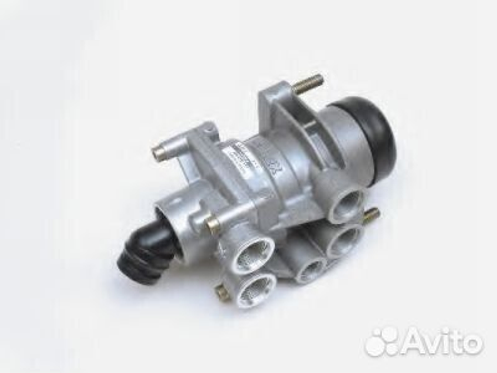 Кран главный тормозной MAN F2000 320060001 3200601