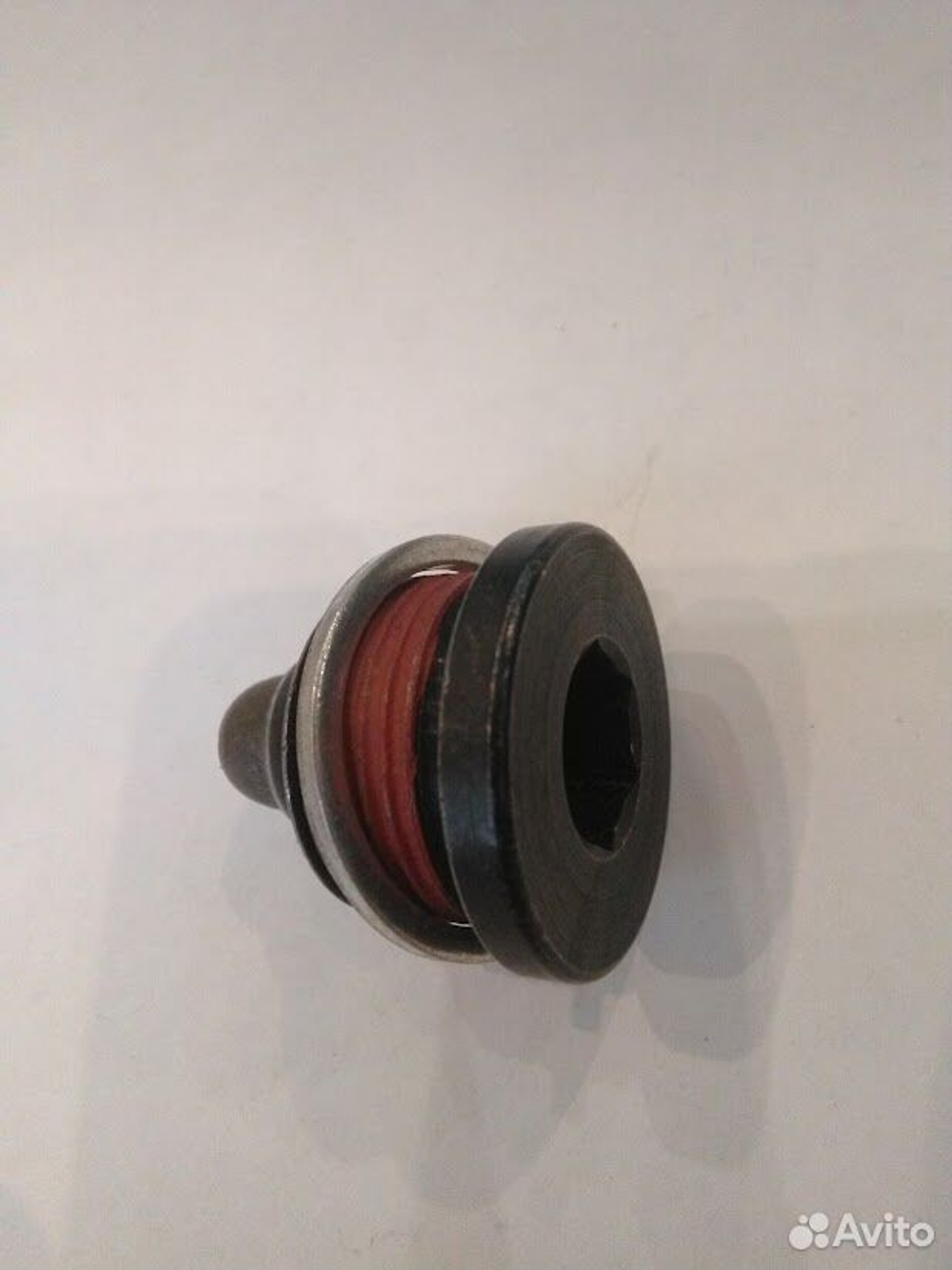 Резьбовая пробка поддона M24x1.5 volvo