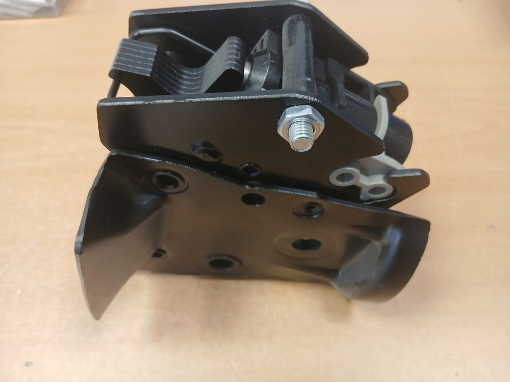 Замок кабины Volvo FH4 FM4 Renault T серии