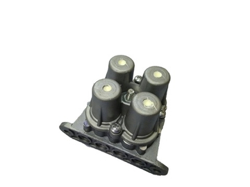 Клапан защитный 4-х контурный рено премиум магнум керакс AE4440