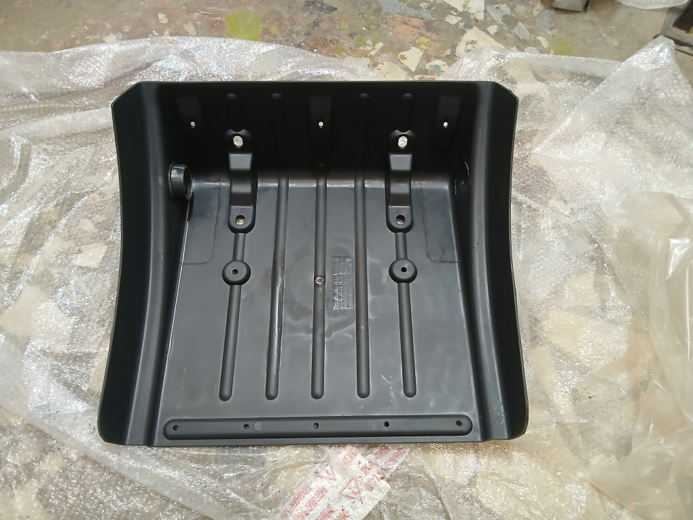 Крыло заднее MAN TGA передняя часть правое