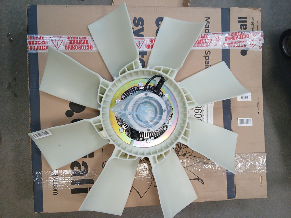 вискомуфта VOLVO FH4 FM4 с крыльчаткой