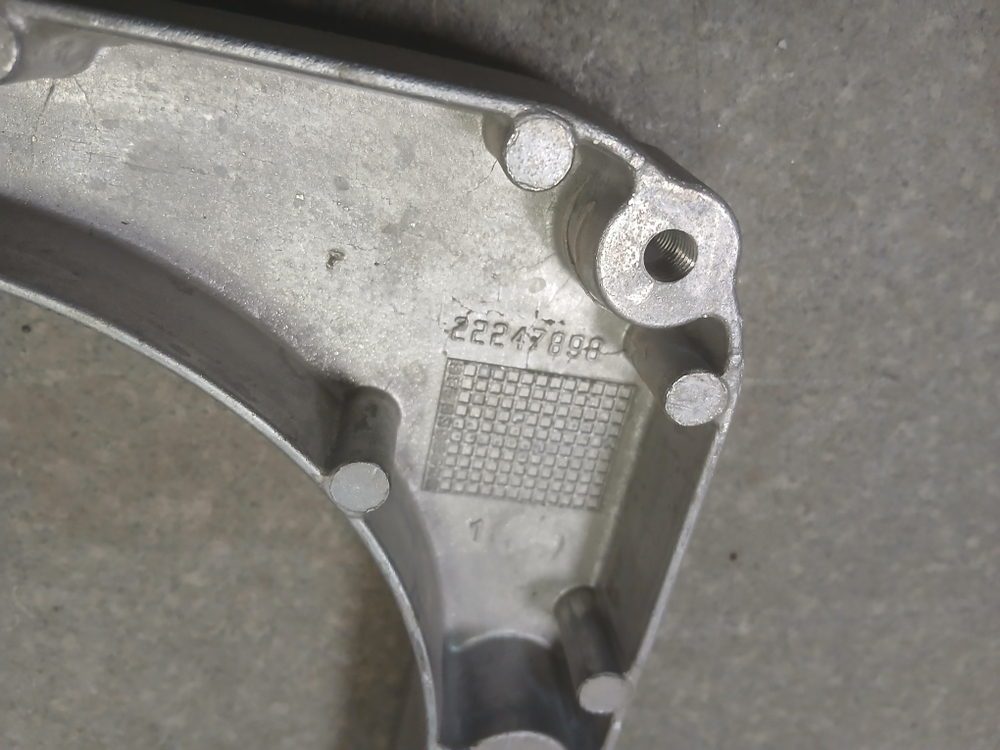 Кронштейн крепления переднего крыла Volvo FH FM FMX RENAULT C/K/T серии