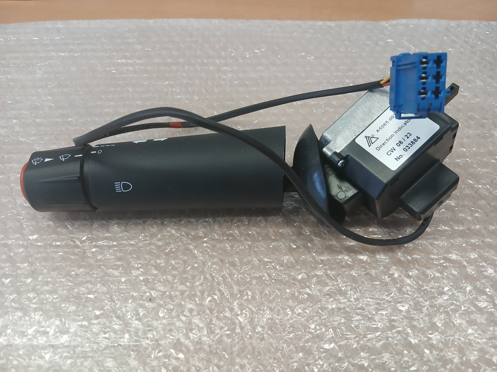 Переключатель подрулевой Камаз 5490 54901 3-х пинов