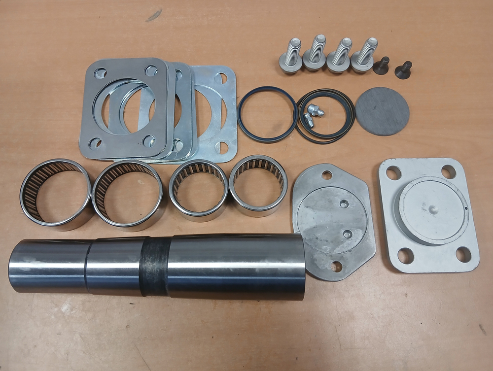 шкворень ивеко сталис траккер евростар евротех (Правый)