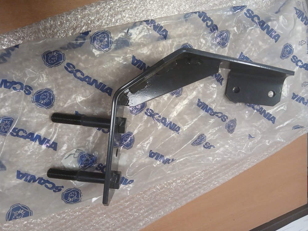 кронштейн топливного фильтра SCANIA 4 5 серия