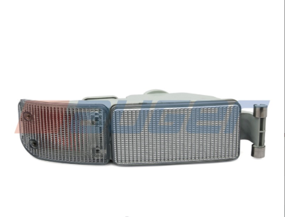 Фара противотуманная MAN TGA правый белый поворотник