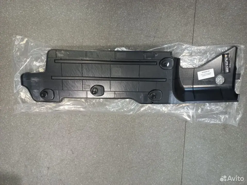крышка фары volvo FM4 правая