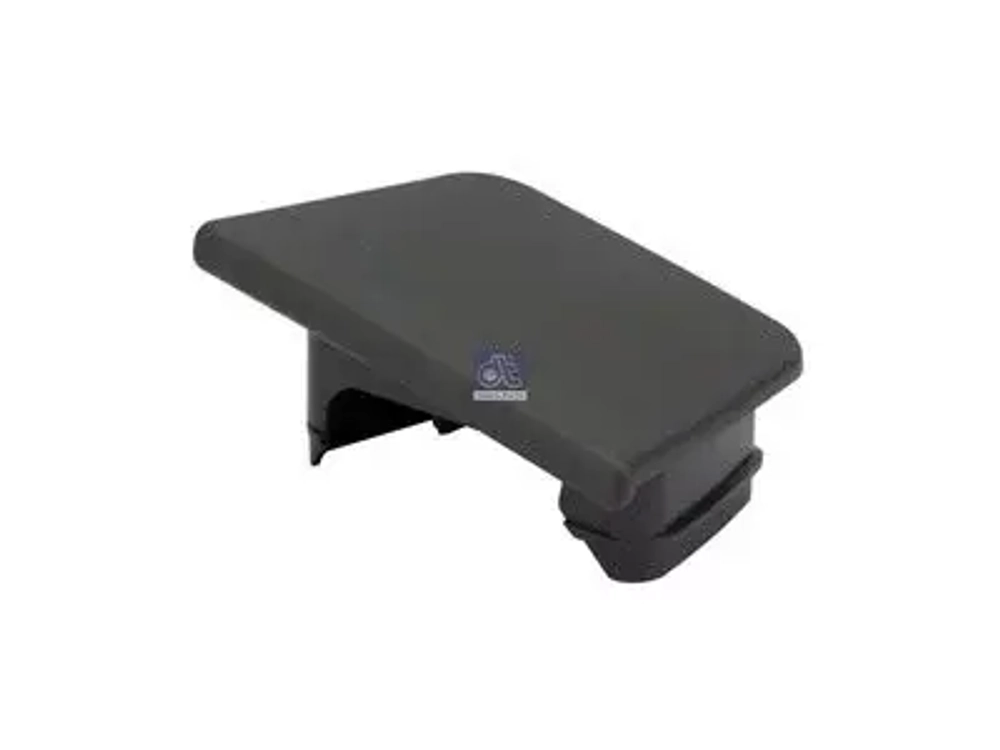 Заглушка бампера левая MAN TGX