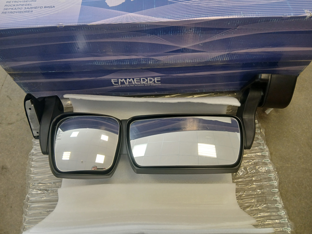 Зеркало левое IVECO Stralis EuroCargo траккер с эл.приводом и подогревом коротк.кронштейн