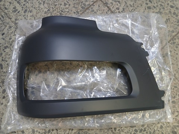 Облицовка фары правая DAF CF85