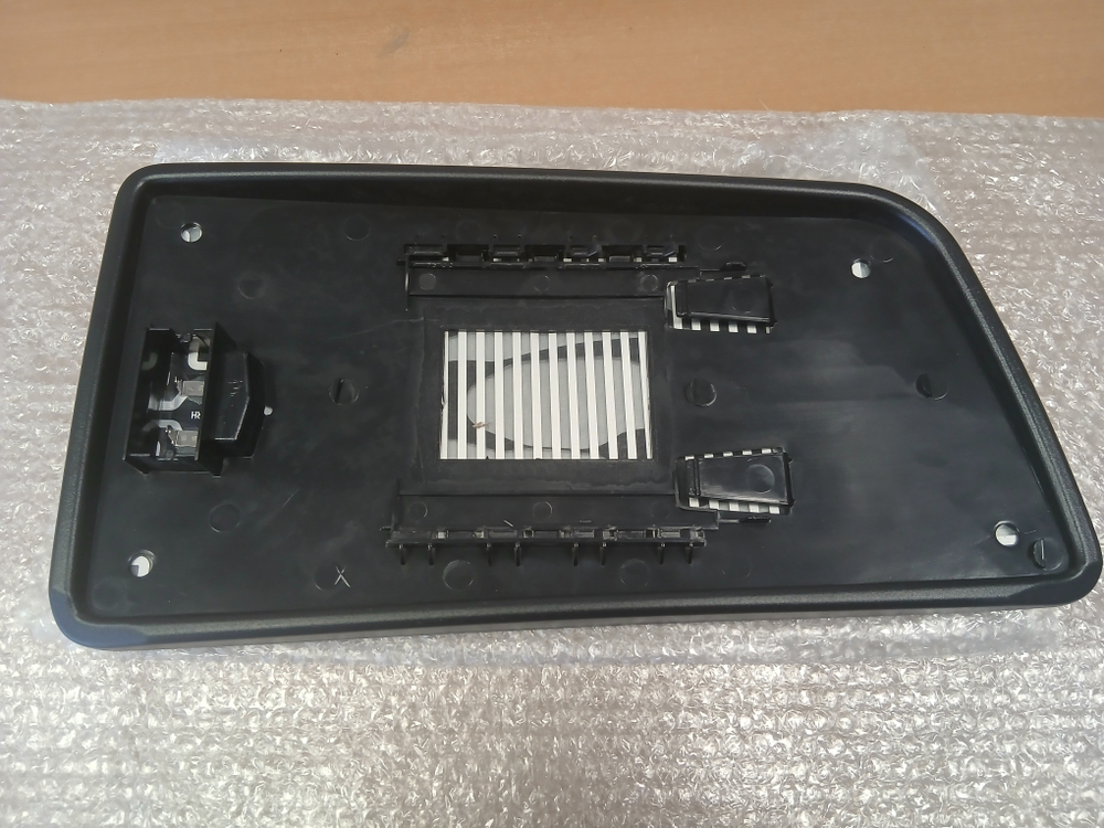 Стекло зеркала основного левое Scania 6