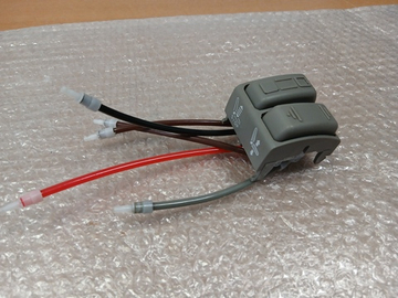 Кнопка регулировки сидения Scania