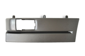 Накладка средней ступеньки левая Scania R