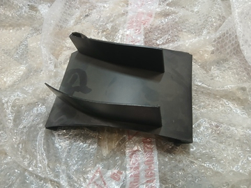 Вставка дефлектора кабины левая Mercedes Actros MP2