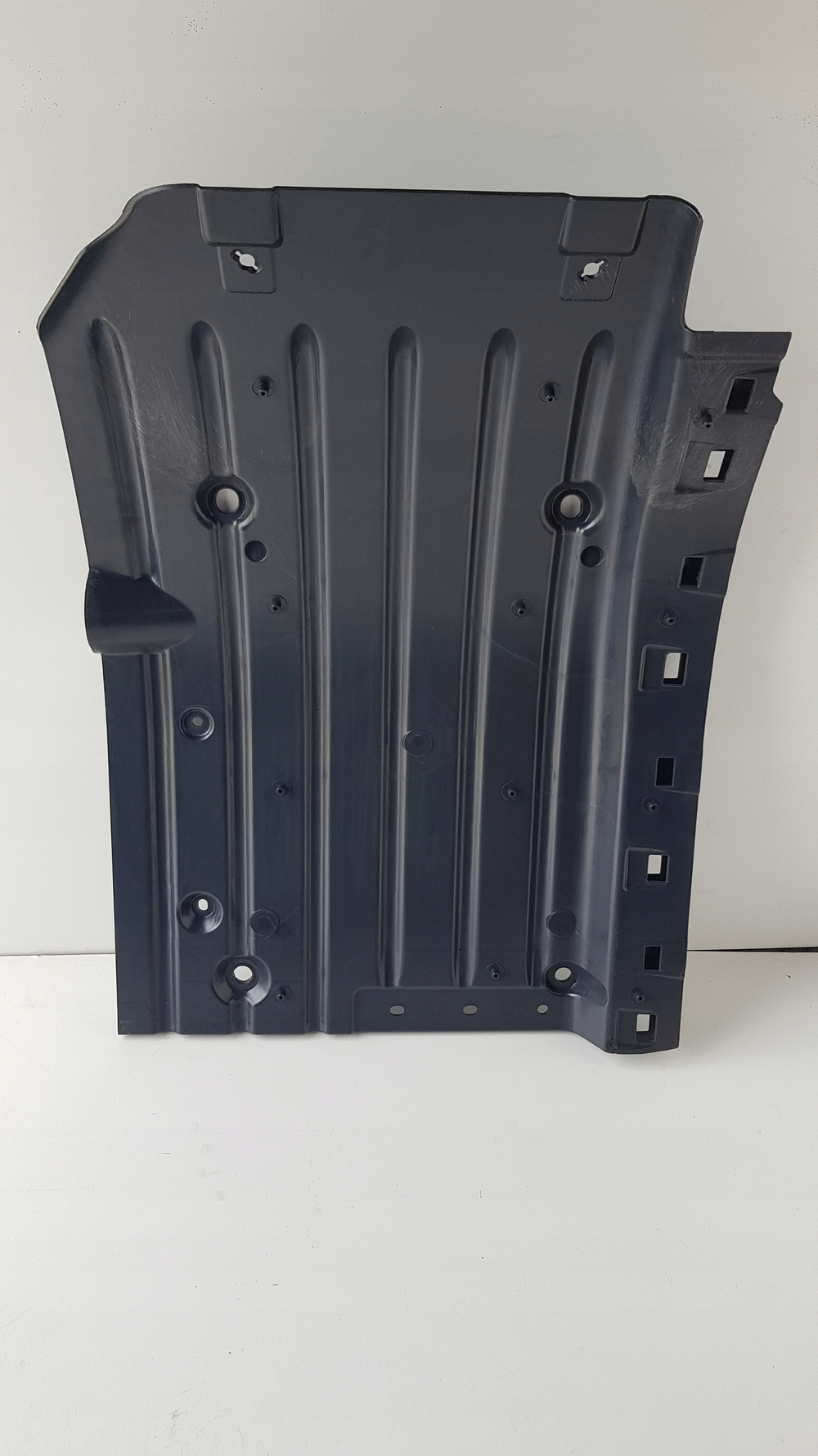 Крыло переднее задняя часть левое Scania 6 серия