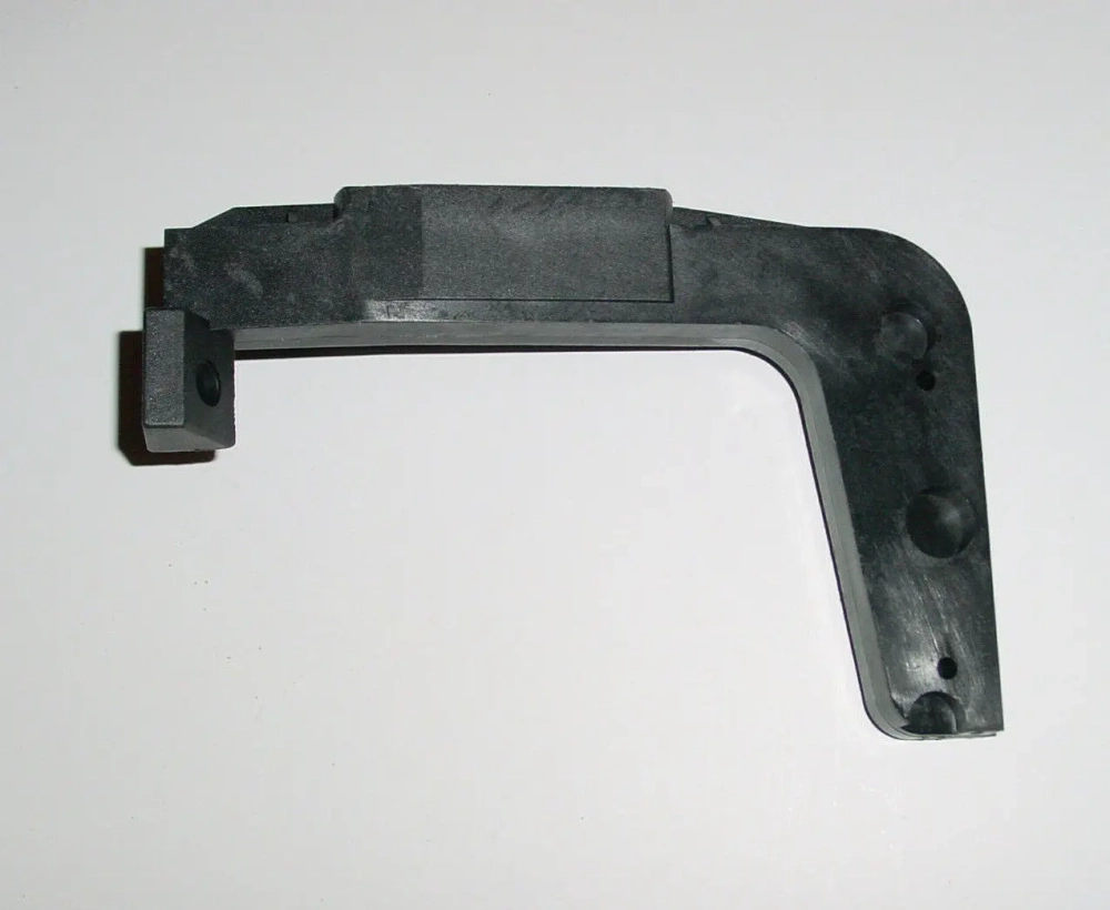 Кронштейн фары противотуманной мерседес актрос левый