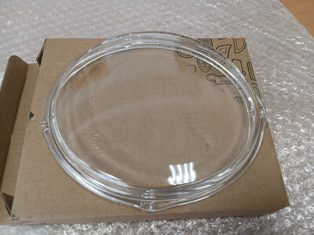 Стекло противотуманной фары Scania 5 серии