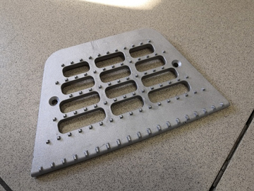 Ступенька подножки нижняя XF