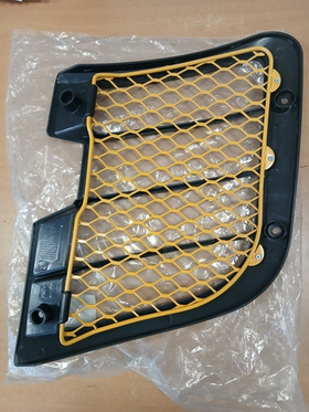 Защита фары правая Volvo FMX