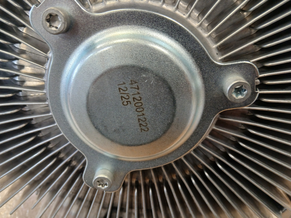 Вискомуфта Mercedes Actros MP4 MP5 OM47