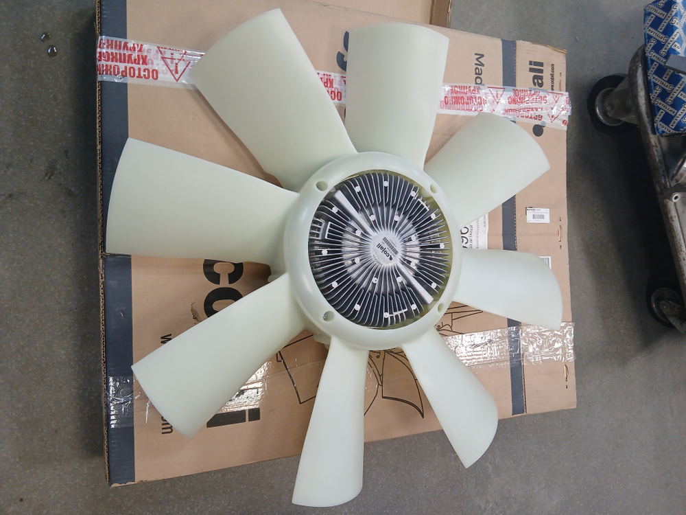 вискомуфта VOLVO FH4 FM4 с крыльчаткой