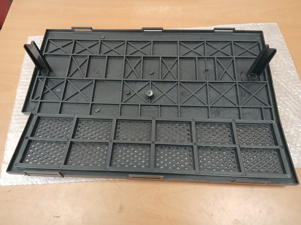 Крышка корпуса фильтра салона MAN TGA TGX TGS TGL TGM