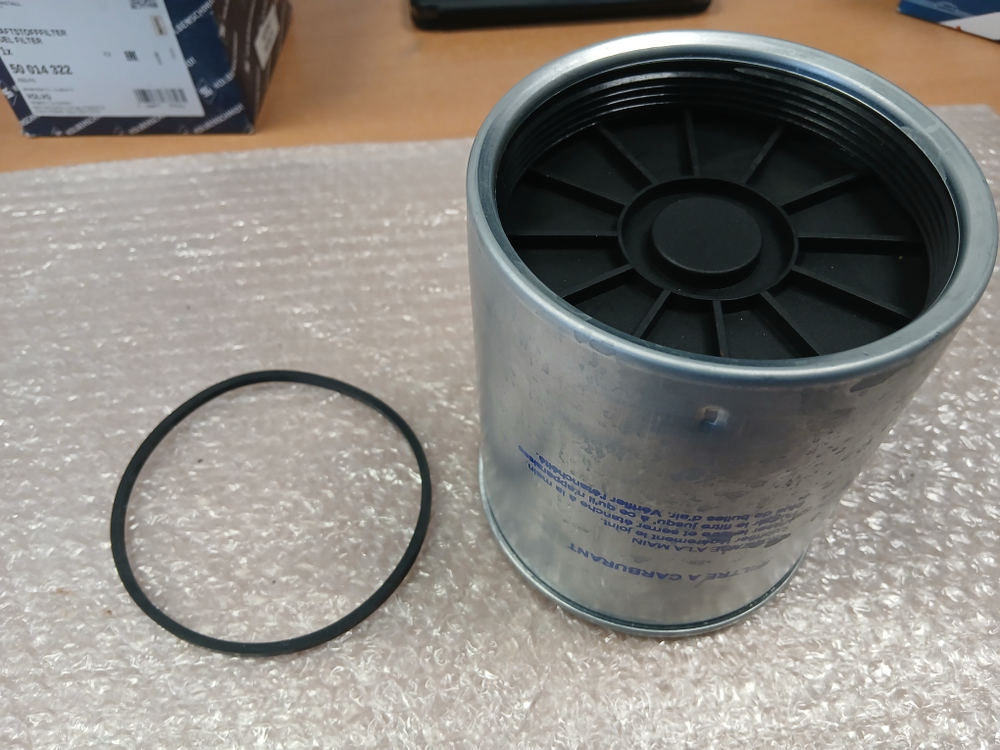 Фильтр топливный сепаратора Рено Мидлум Премиум Вольво FL FE