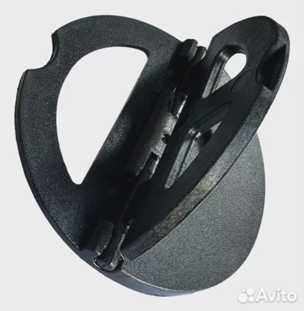 Фиксатор крышки аккумулятора Volvo
