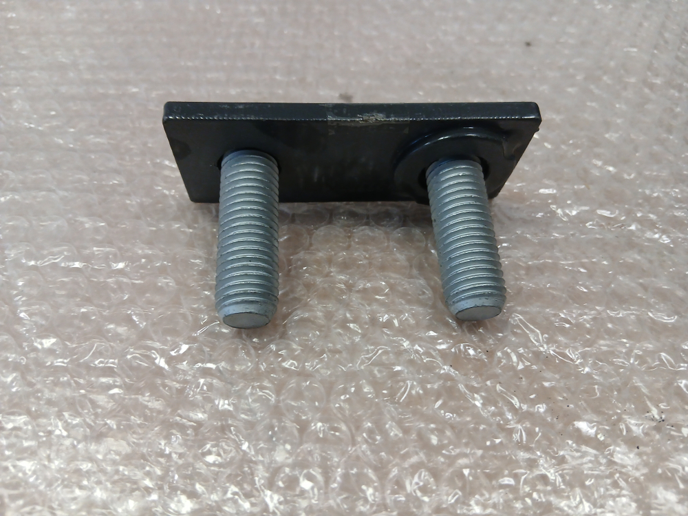 Винт. пластина volvo FH FM FMX