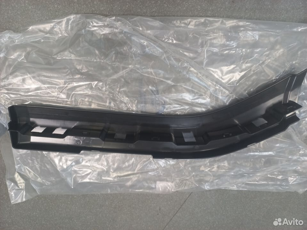 Накладка колесной арки задняя правая Scania 7 R/S