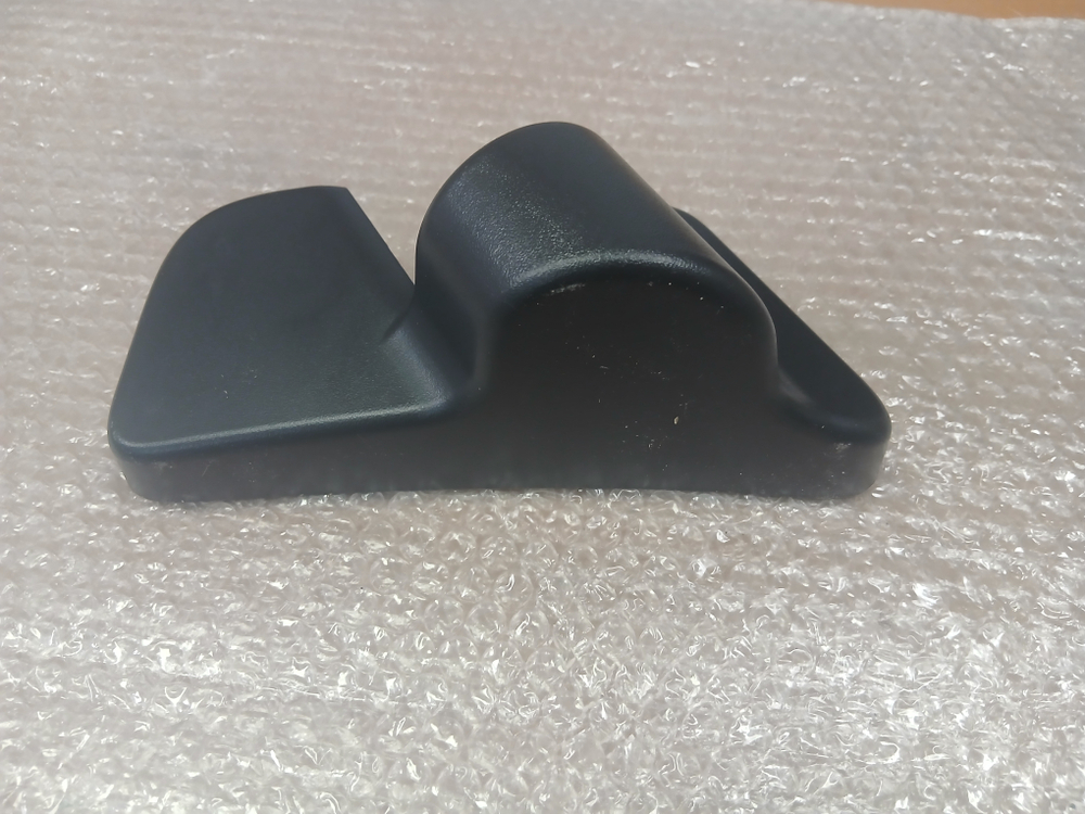 Крышка кронштейна зеркала volvo FH4 FM4 верхняя правая