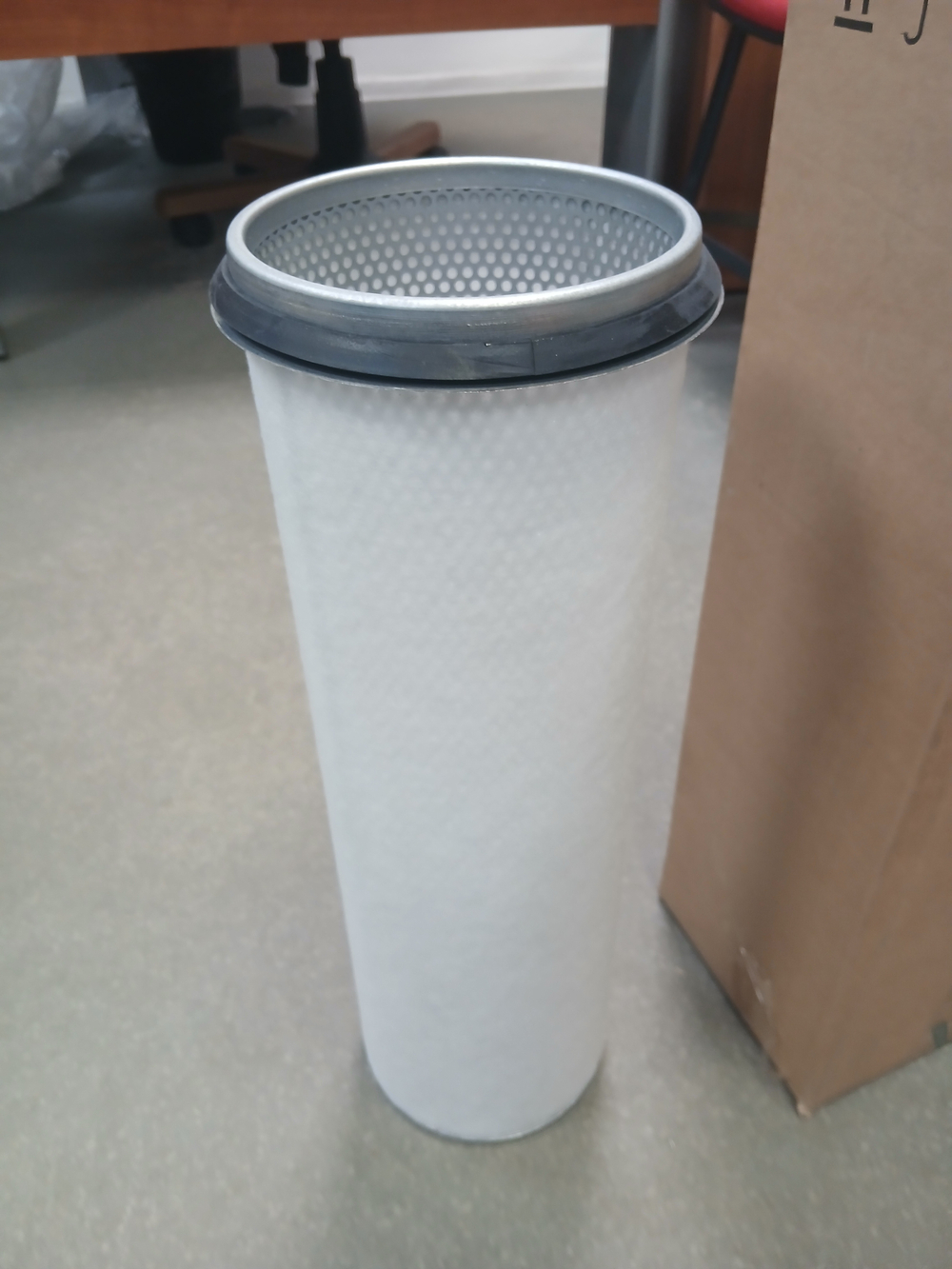 Фильтр воздушный Iveco Eurostar Trakker MAN (дополнительный)