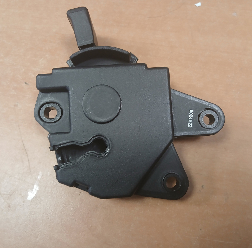 Ручка двери внутренняя правая volvo FH FM FMX