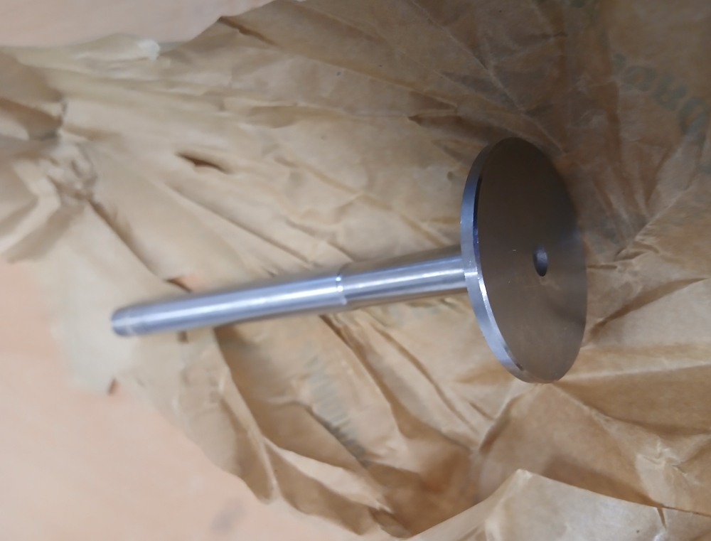 Клапан впускной VOLVO FL7 F7 TD71