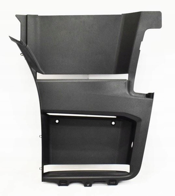 Панель пластиковая подножки правая Scania R 2016