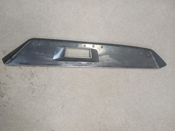 Крышка кронштейна зеркала левая volvo FH4 FM4 (черная)