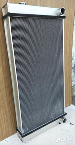 Радиатор двигателя / hitachi ZAX450-3