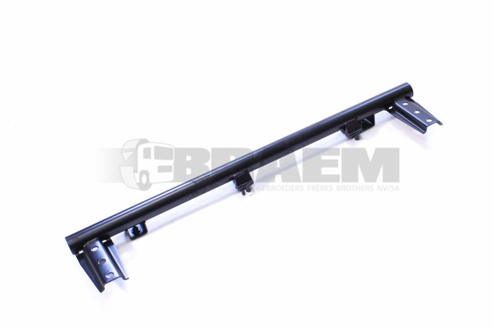 Усилитель бампера поперечина мерседес актрос MP2/3