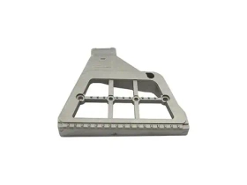 Кронштейн подножки левый DAF XF95/105