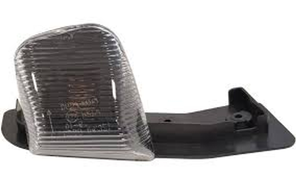 Поворотник правый Iveco Stralis