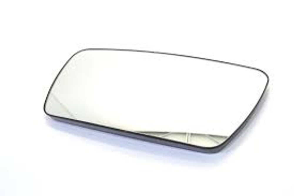 Стекло зеркала ивеко стралис траккер еврокарго L/R