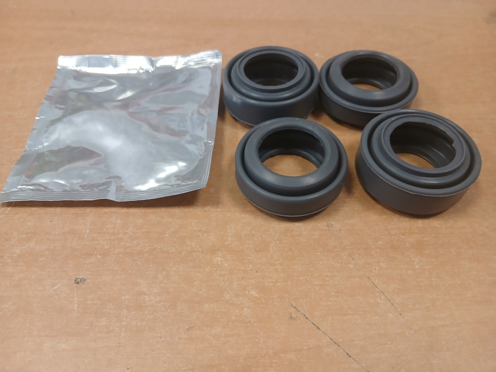 Ремонтный комплект суппорта к-т пыльников ROR D LISA renault Premium Magnum volvo