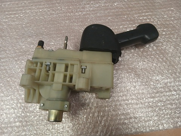 Кран стояночного тормоза Scania